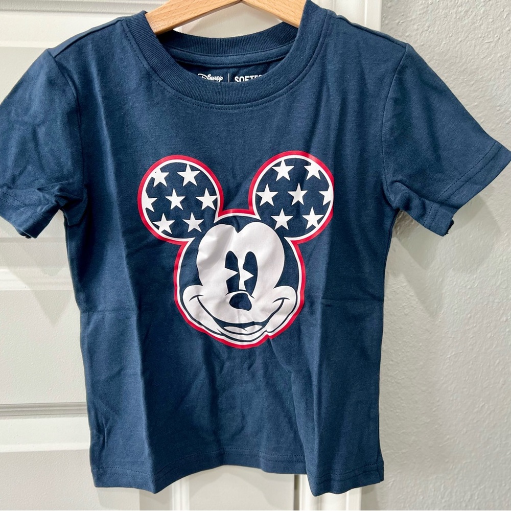 Brand new ! Toddler boy’s Mickey Mouse t shirt